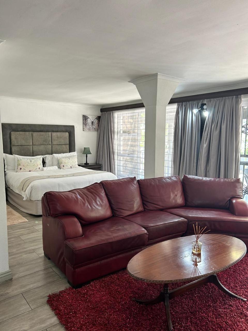 Calla Lily Guesthouse Mbombela Luaran gambar
