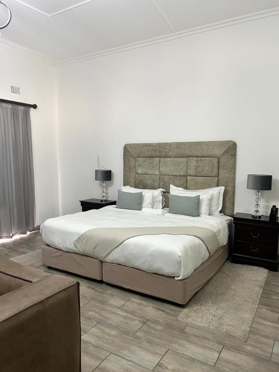 Calla Lily Guesthouse Mbombela Luaran gambar